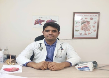 Dr-ajinkya-deshmukh-best-consultant-physician-and-diabetologist-in-aurangabad-Diabetologist-doctors-Aurangabad-Maharashtra-1