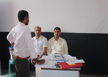 Dr-ajit-kumar-sinha-Diabetologist-doctors-Muzaffarpur-Bihar-3