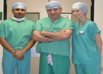 Dr-akhilesh-yadav-Orthopedic-surgeons-Ghaziabad-Uttar-pradesh-2