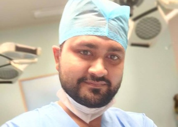 Dr-akshay-raj-upadhyaya-Orthopedic-surgeons-Sector-31-faridabad-Haryana-1