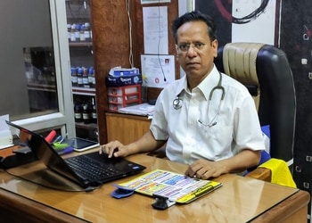 Dr-amit-kumar-gupta-Homeopathic-clinics-Kaushambi-ghaziabad-Uttar-pradesh-2