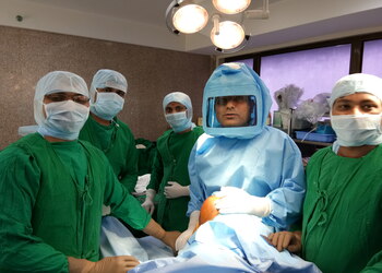 Dr-anand-gupta-Orthopedic-surgeons-Nipania-indore-Madhya-pradesh-3
