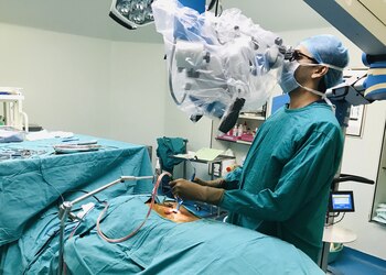 Dr-ankit-mathur-Neurosurgeons-Annapurna-indore-Madhya-pradesh-2