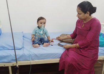Dr-ankita-katiyar-tiwari-Child-specialist-pediatrician-New-delhi-Delhi-2