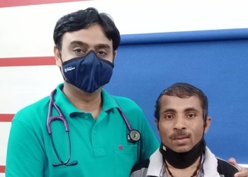 Dr-anshul-varshney-Diabetologist-doctors-Kaushambi-ghaziabad-Uttar-pradesh-2