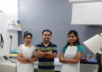 Dr-anurag-arya-Dermatologist-doctors-Begum-bagh-meerut-Uttar-pradesh-3