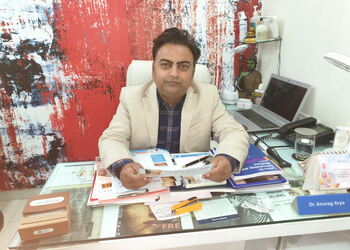 Dr-anurag-arya-Dermatologist-doctors-Saket-meerut-Uttar-pradesh-1