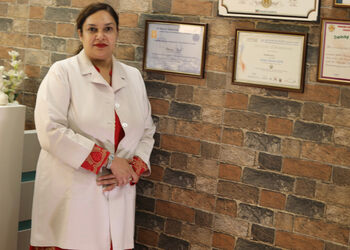 Dr-ashima-goel-Dermatologist-doctors-Sector-17-chandigarh-Chandigarh-1