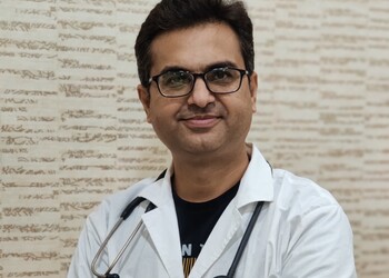 Dr-ashish-dengra-Diabetologist-doctors-Madan-mahal-jabalpur-Madhya-pradesh-1