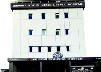 Dr-ashish-kotak-children-hospital-child-specialist-pediatric-hospital-in-vadodara-Child-specialist-pediatrician-Gotri-vadodara-Gujarat-1