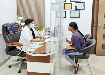 Dr-astha-singh-Gynecologist-doctors-Kalyanpur-kanpur-Uttar-pradesh-3