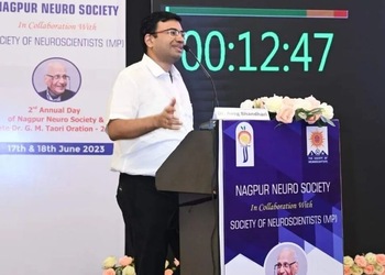 Dr-aveg-bhandari-Neurologist-doctors-Rajendra-nagar-indore-Madhya-pradesh-2