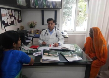 Dr-dc-sharma-Diabetologist-doctors-Udaipur-Rajasthan-2
