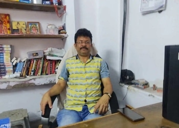 Dr-dhanesh-bhojwani-Astrologers-Alipore-kolkata-West-bengal-1