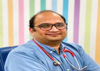 Dr-dharmanshu-chaube-Child-specialist-pediatrician-Indore-Madhya-pradesh-2