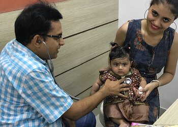 Dr-dilip-kumar-jha-Child-specialist-pediatrician-Faridabad-Haryana-2