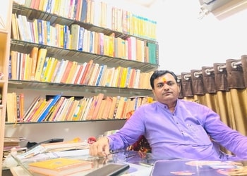 Dr-dilipbhai-j-dave-Astrologers-Bhavnagar-Gujarat-1