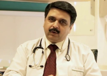 Dr-dinesh-khullar-Kidney-specialist-doctors-New-delhi-Delhi-1