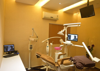 Dr-feminaths-ananthapuri-dental-clinic-Dental-clinics-Poojappura-thiruvananthapuram-Kerala-3