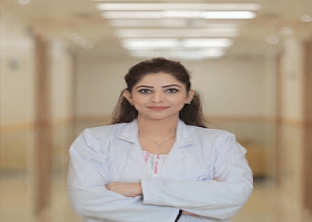 Dr-gagans-skin-hair-world-Dermatologist-doctors-Patiala-Punjab-2