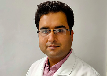 Dr-gaurav-kapur-Gastroenterologists-Jalandhar-Punjab-1