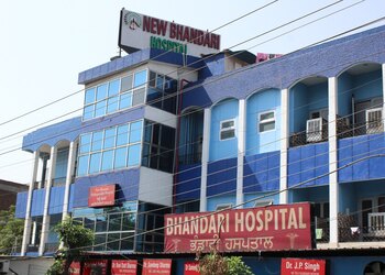 Dr-gaurav-singh-bhandari-Orthopedic-surgeons-Amritsar-Punjab-3