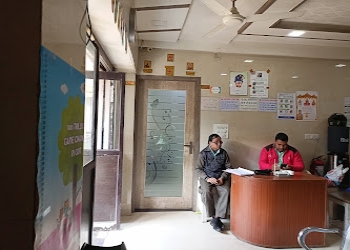 Dr-ghanshyam-child-care-centre-Child-specialist-pediatrician-Civil-lines-agra-Uttar-pradesh-1