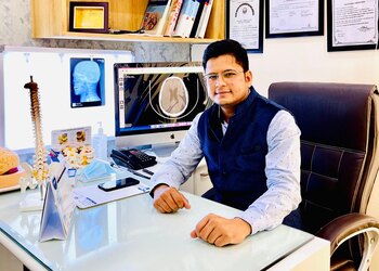 Dr-gourav-jatav-Neurosurgeons-Bhanwarkuan-indore-Madhya-pradesh-1