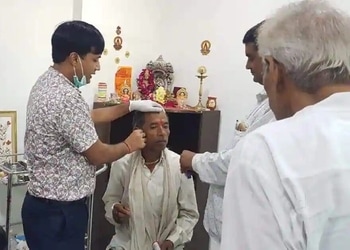 Dr-harender-yadav-Ent-doctors-Jhansi-Uttar-pradesh-2