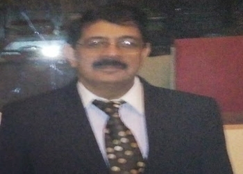 Dr-harish-makkers-orthopaedic-clinic-Orthopedic-surgeons-Alambagh-lucknow-Uttar-pradesh-2