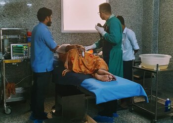 Dr-harneet-singh-Gastroenterologists-Mohali-chandigarh-sas-nagar-Punjab-3