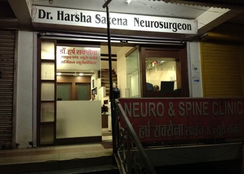 Dr-harsh-saxena-Neurosurgeons-Gorakhpur-jabalpur-Madhya-pradesh-3
