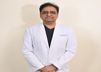 Dr-hemant-sharma-Orthopedic-surgeons-Sector-44-gurugram-Haryana-1