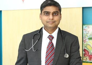 Dr-himanshu-agarwal-Child-specialist-pediatrician-Gurugram-Haryana-1