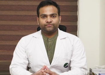 Dr-hunny-bansal-Orthopedic-surgeons-Ludhiana-Punjab-1