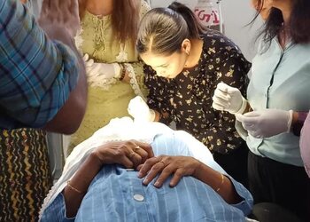 Dr-isha-singh-Dermatologist-doctors-Sadar-bazaar-agra-Uttar-pradesh-2