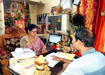 Dr-jayanti-mohapatra-Astrologers-Jayadev-vihar-bhubaneswar-Odisha-2