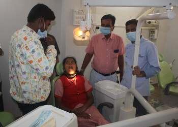 Dr-karpes-centre-Dental-clinics-Solapur-Maharashtra-2