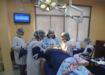 Dr-khans-fue-hair-transplant-center-Hair-transplant-surgeons-Begumpet-hyderabad-Telangana-2