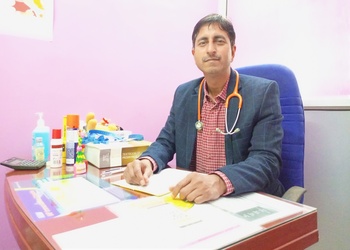 Dr-mahesh-kumar-roy-Child-specialist-pediatrician-Doranda-ranchi-Jharkhand-1