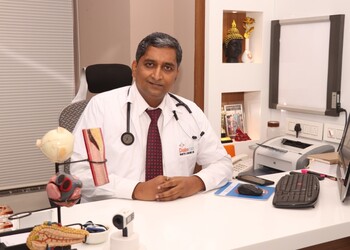 Dr-mahesh-padsalge-Diabetologist-doctors-Navi-mumbai-Maharashtra-1