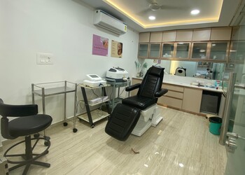 Dr-mahim-jain-Dermatologist-doctors-Madhav-nagar-ujjain-Madhya-pradesh-2