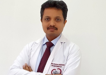 Dr-maj-pramod-mahender-Orthopedic-surgeons-Guru-teg-bahadur-nagar-jalandhar-Punjab-1