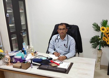 Dr-makarand-hirve-Neurologist-doctors-Misrod-bhopal-Madhya-pradesh-1