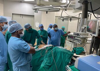 Dr-mandar-r-gadgil-Gastroenterologists-Thane-Maharashtra-2