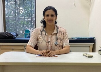 Dr-manjiri-karlekar-Diabetologist-doctors-Chembur-mumbai-Maharashtra-1