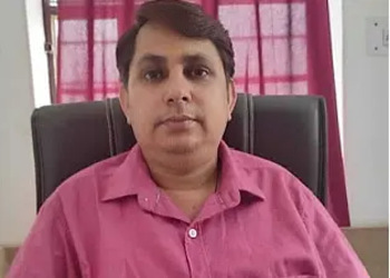 Dr-manoj-kumar-Child-specialist-pediatrician-Sardarpura-jodhpur-Rajasthan-1