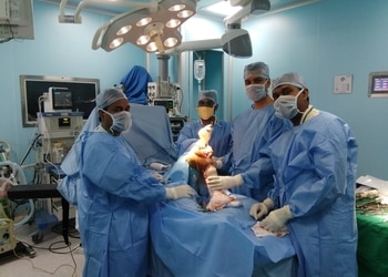 Dr-manoj-kumar-khemani-Orthopedic-surgeons-Barrackpore-kolkata-West-bengal-3