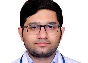 Dr-manoj-yadav-Child-specialist-pediatrician-Gurugram-Haryana-1