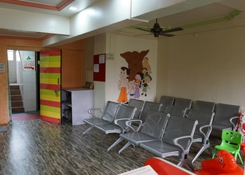 Dr-manoj-zalte-Child-specialist-pediatrician-Hadapsar-pune-Maharashtra-3